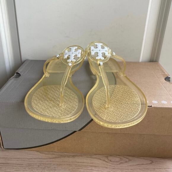Tory Burch Women’s Mini Miller Yellow Flat Thong Jelly Sandals- SZ 8 - Picture 6 of 11
